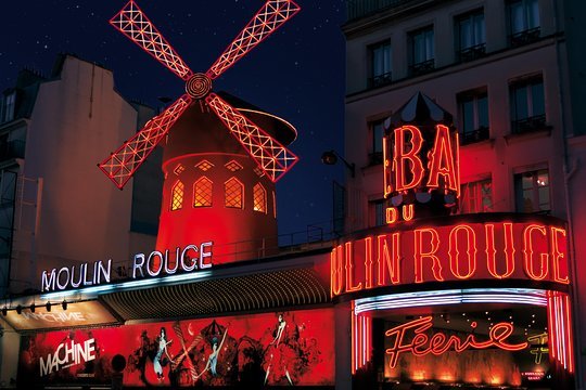 Route du Moulin Rouge