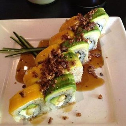 Sushi Roll Condesa