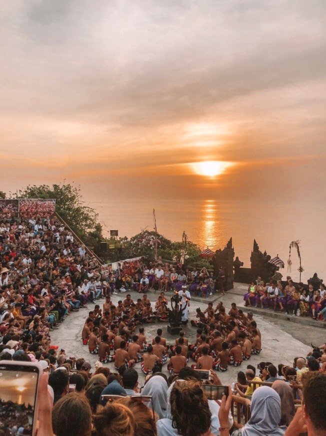 Lugar Uluwatu Temple