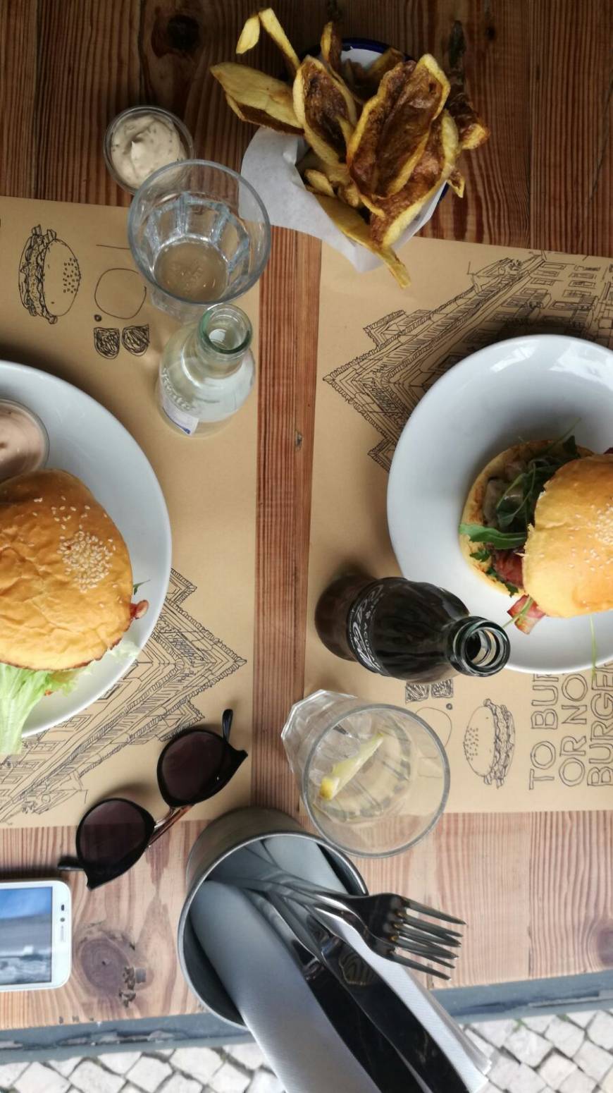 Restaurantes To.B - To burger or not to burger