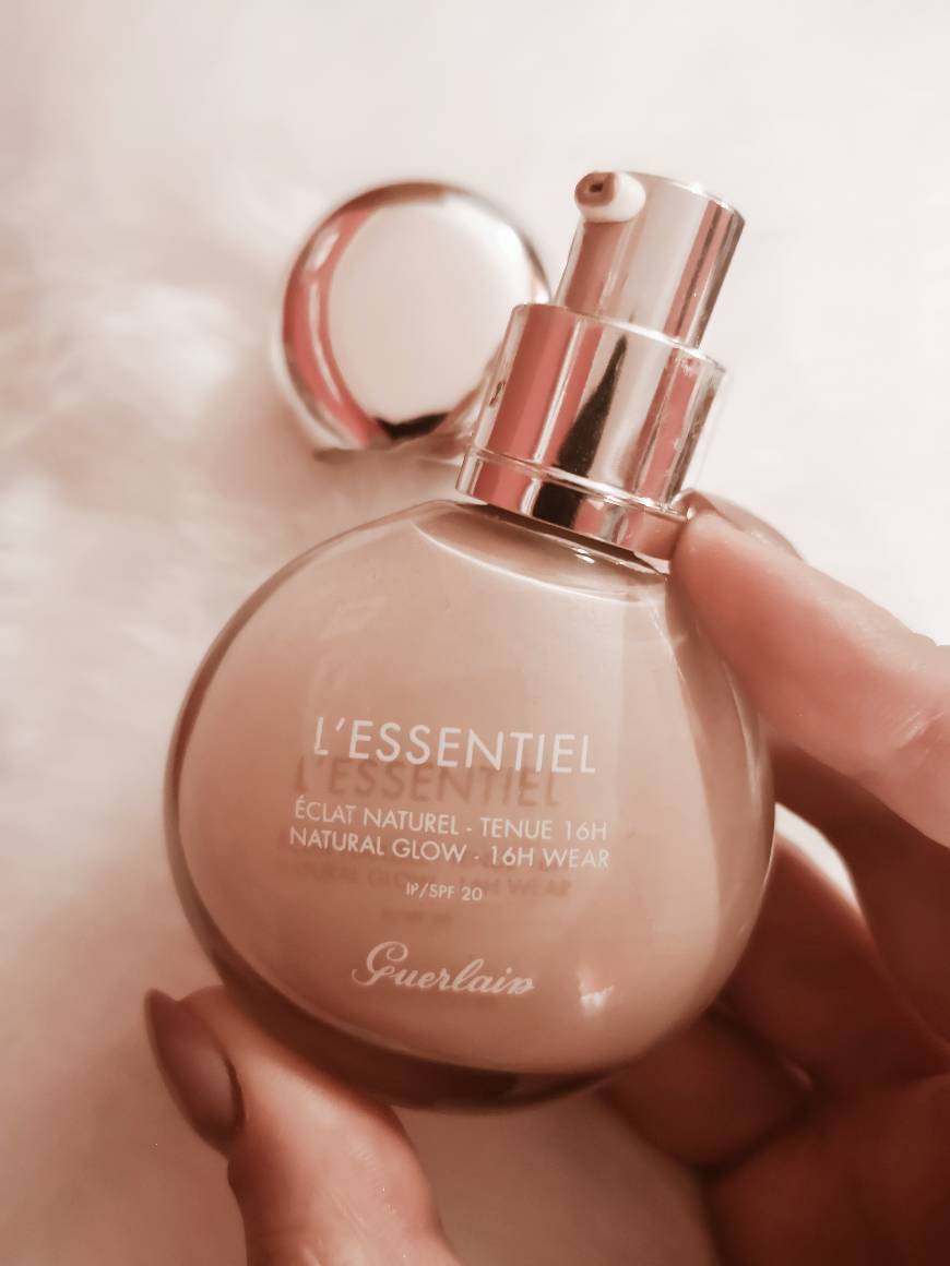 Product L'Essentiel Fond de Teint Base Guerlain