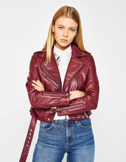 Conjunto chaqueta de cuero Bershka