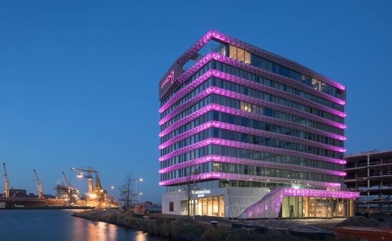 Place Moxy Amsterdam Houthavens