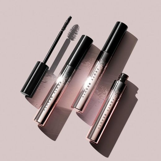 Fenty Beauty máscara de pestanas 