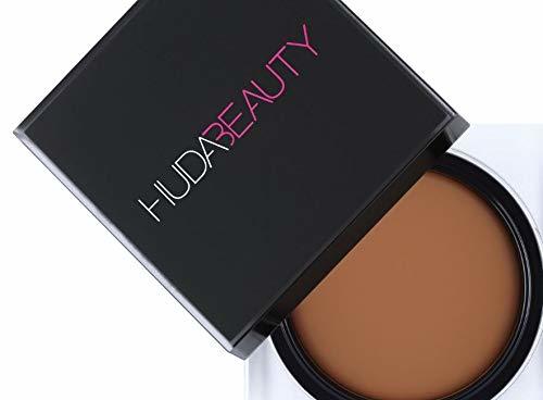 Social Huda Beauty Tantour Contour y bronceador