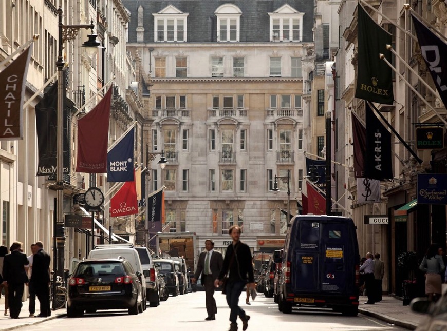 Lugar New Bond Street