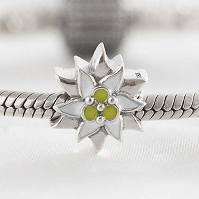 Moda Charm Edelweiss “Pandora”