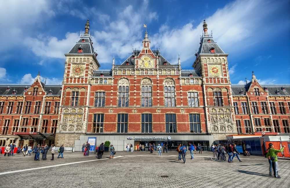 Lugar Amsterdam Centraal