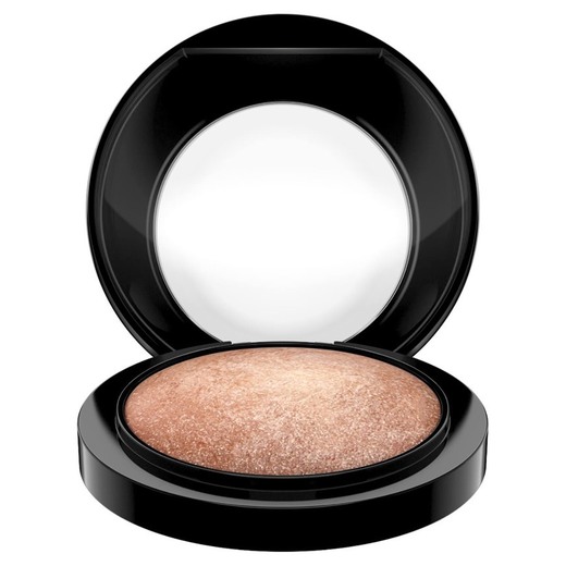 MAC Mineralize Skinfinish Highlighter Global Glow