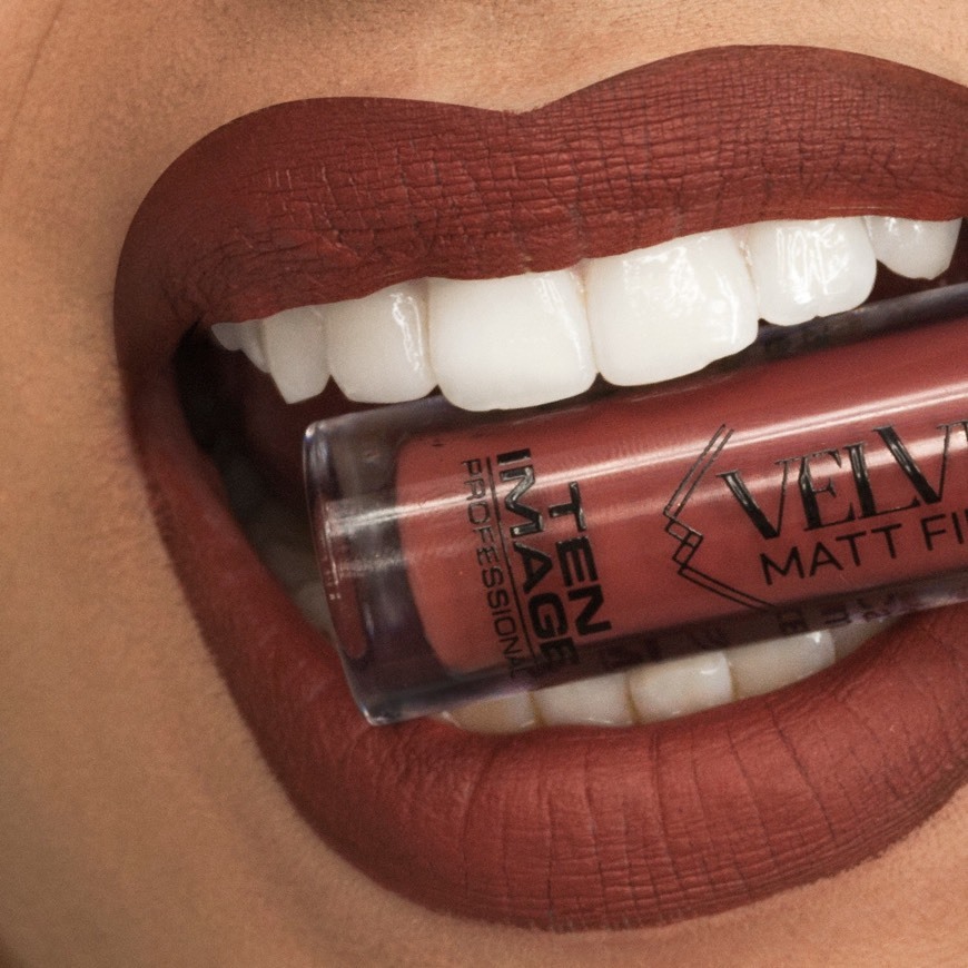 Product Velvet lipstick 