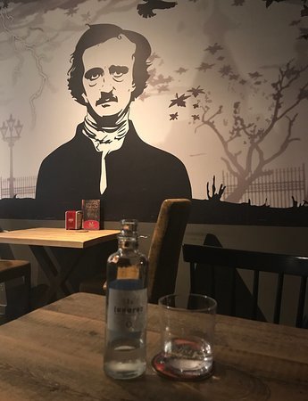 Restaurantes El café de Poe