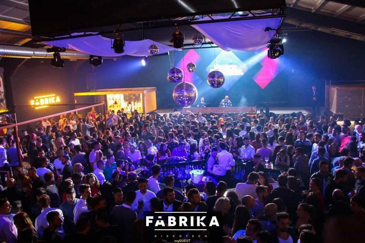 Lugar Fábrika Discoteca