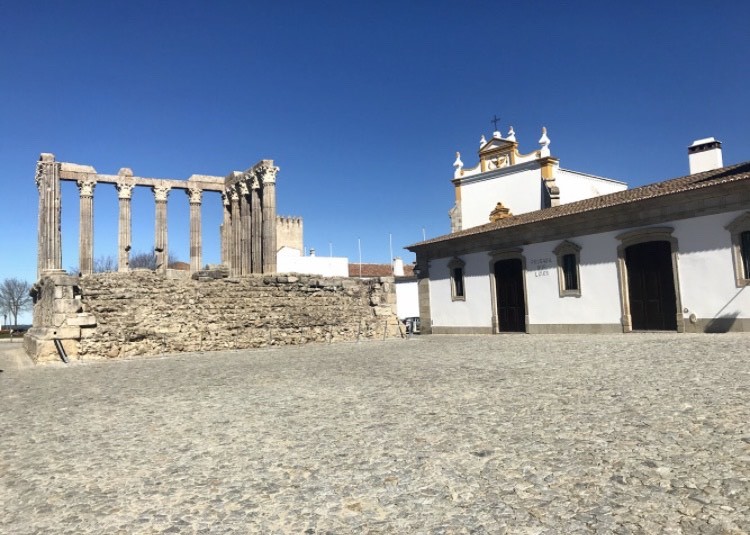 Lugar Cerca Medieval de Évora