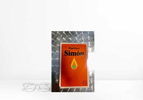 Book Simón, por Miqui Otero