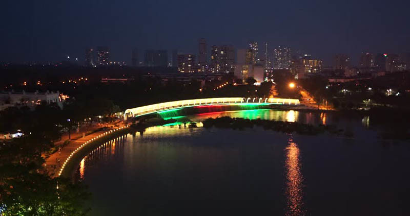 Lugar Bridge of Lights