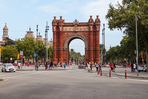 Arc de Triomf - Visit Barcelona