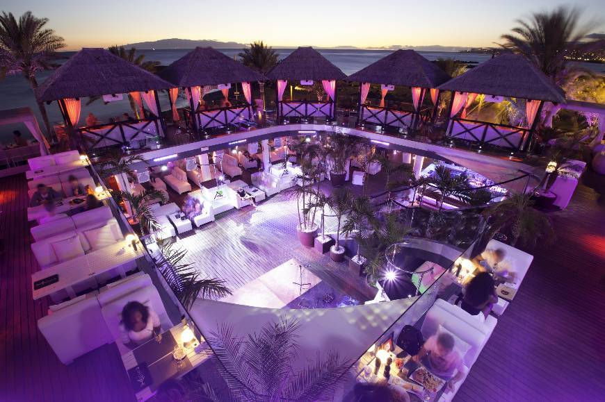 Place Papagayo Beach Club