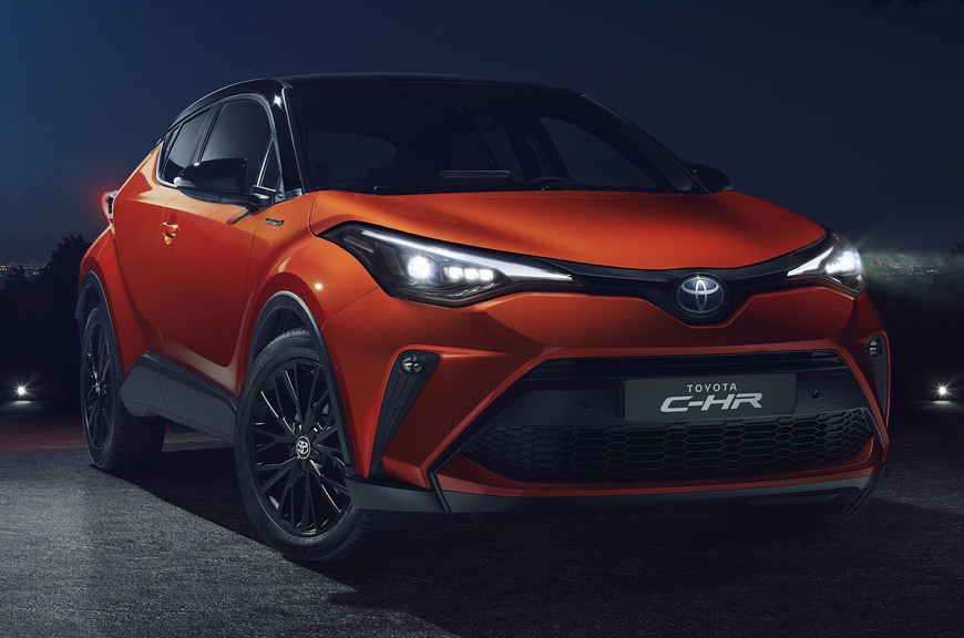 Social Toyota C-HR