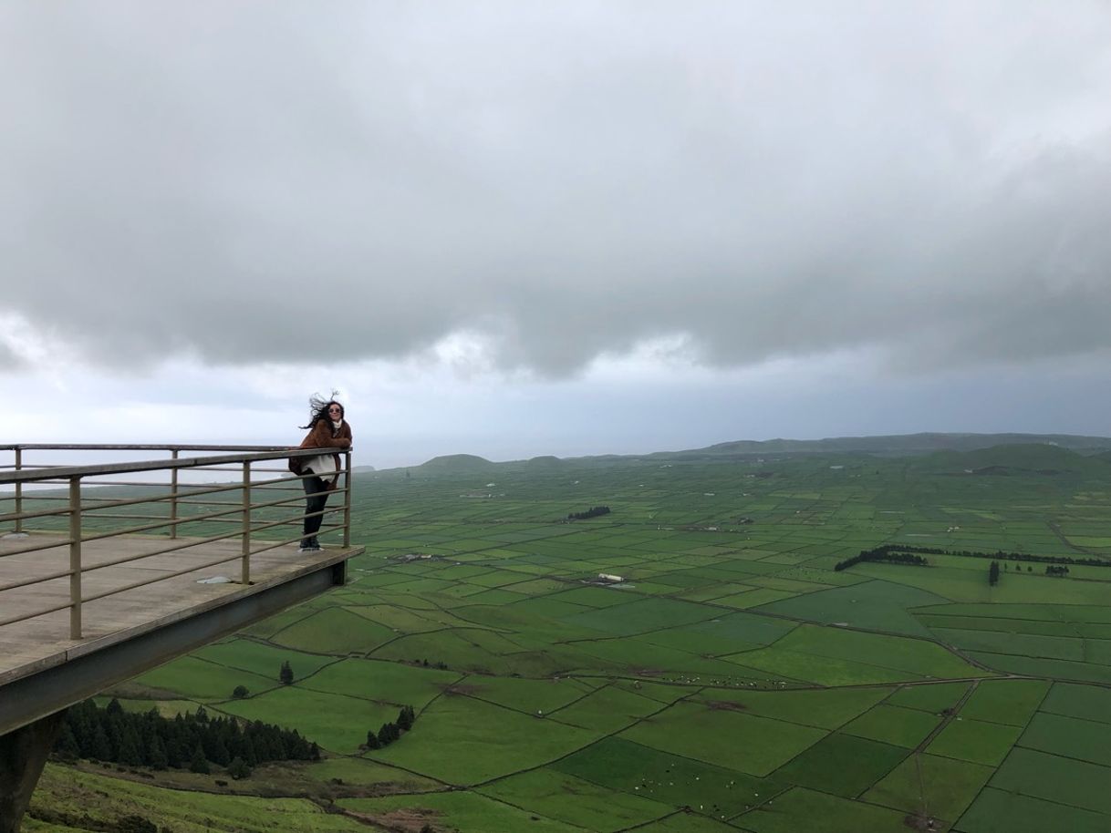 Lugar Serra do Cume