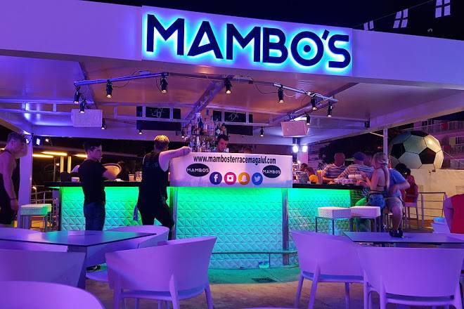 Place Mambos Terrace