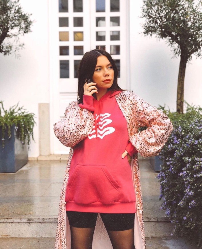 Social Hoodie Diogo Piçarra merch