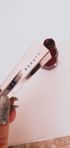 Fenty Beauty BY RIHANNA Stunna - Pintalabios