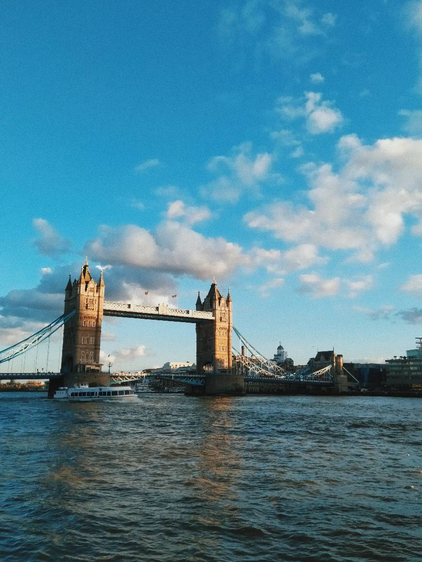 Lugar Tower Bridge