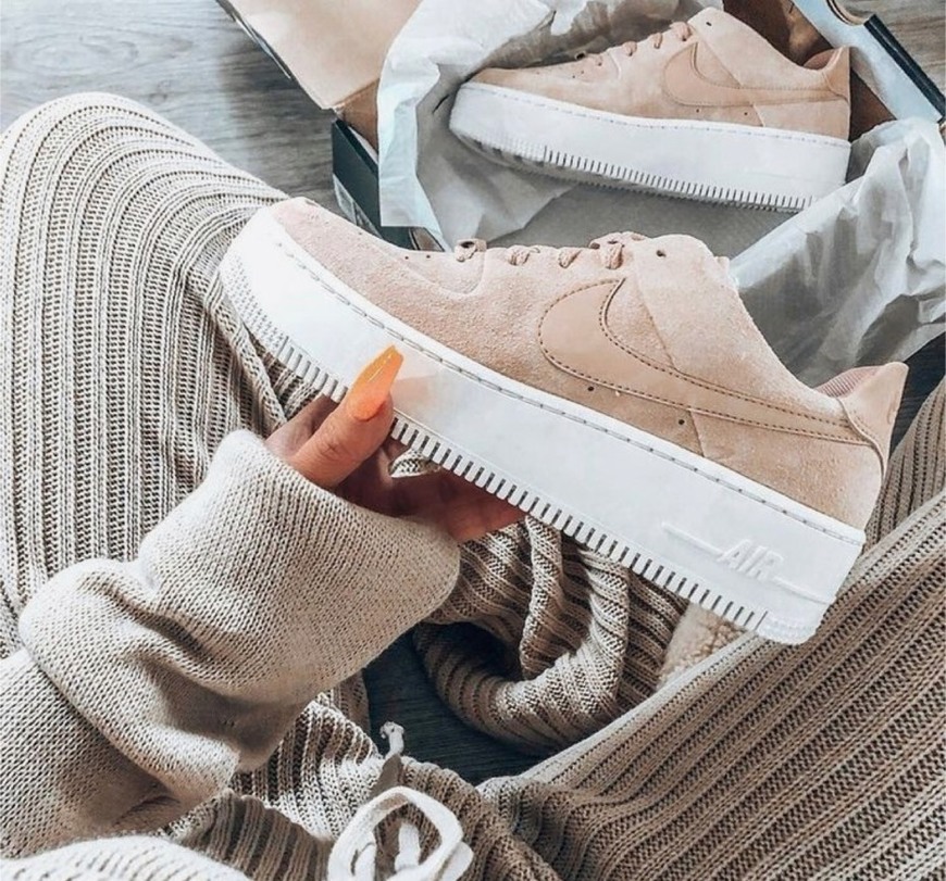 Nike Air Force 1 Sage 