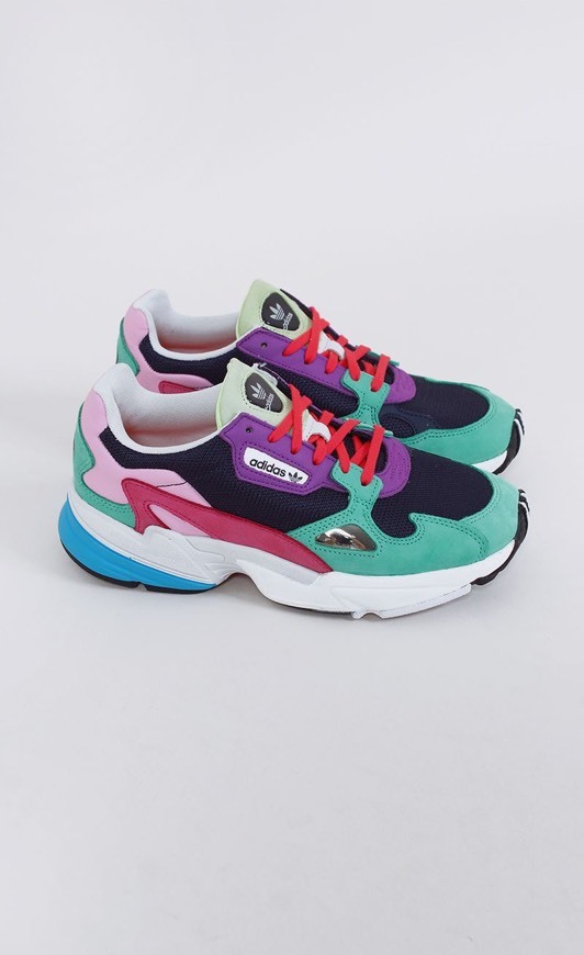 Moda adidas Falcon W