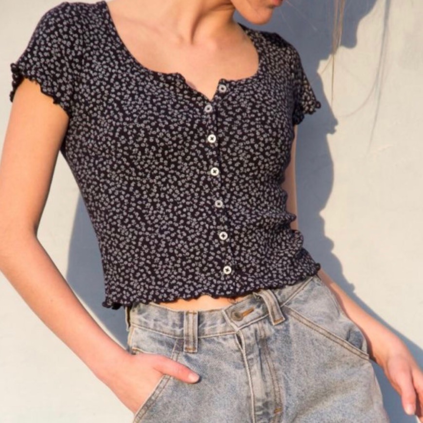 Moda Brandy Melville - Ruffle Top 