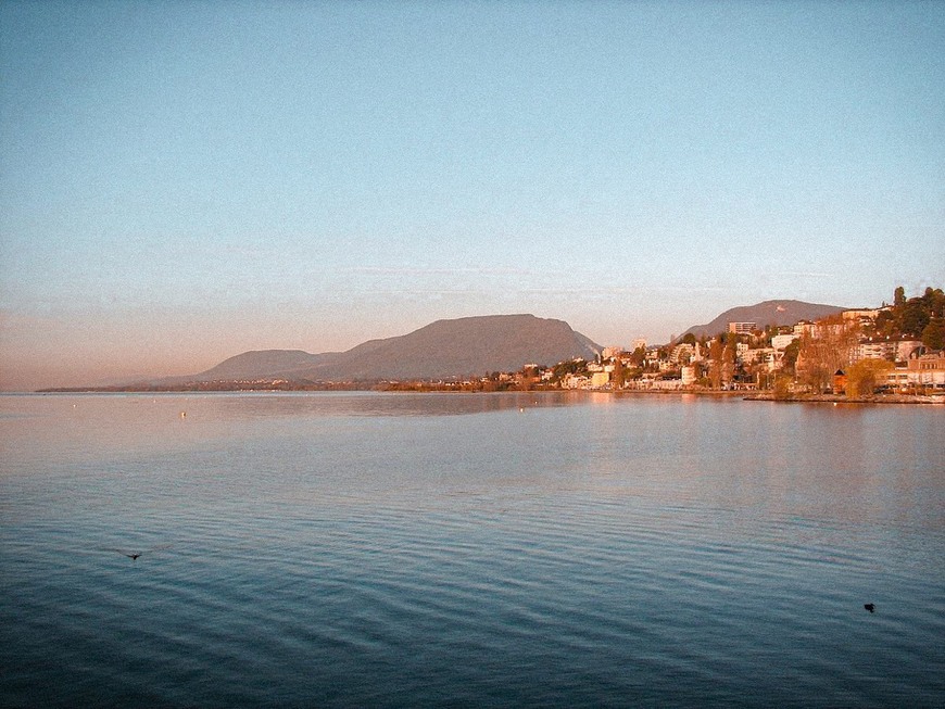 Place Lac de Neuchâtel