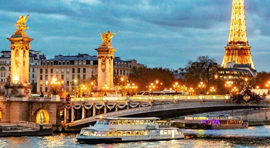 Lugar Bateau Mouche - PARIS