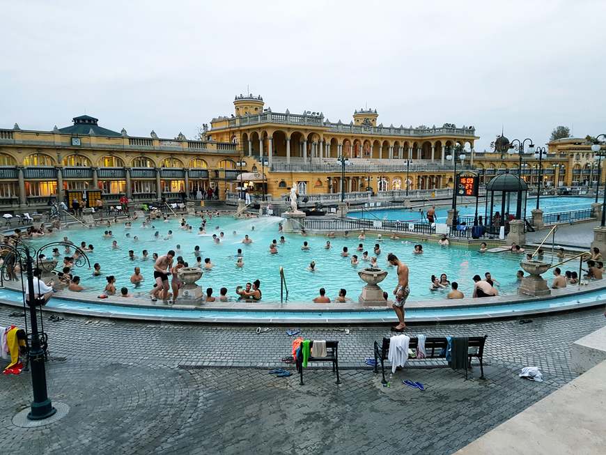 Place Széchenyi Thermal Bath