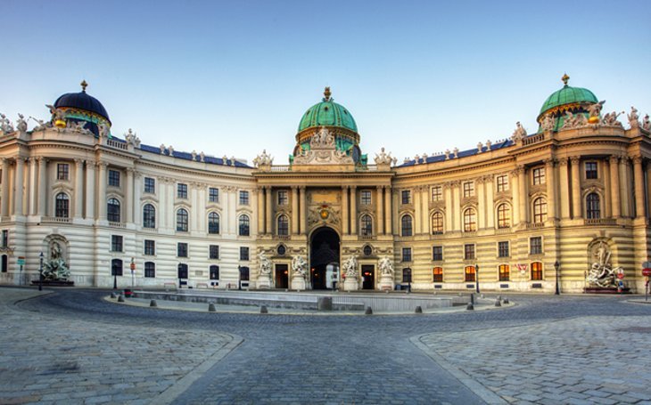 Place Hofburg Palace