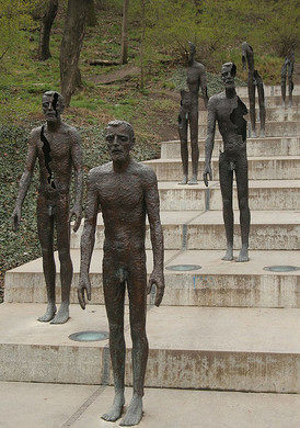 Place Monumento alle vittime del Comunismo