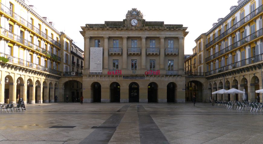 Lugar Constitución Plaza