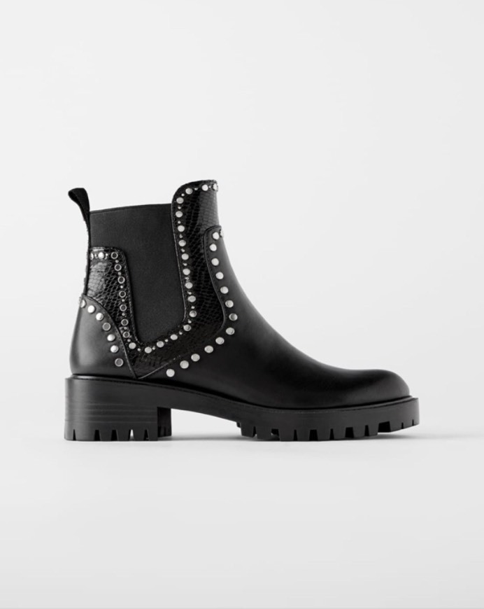 Product Botas com tachas Zara