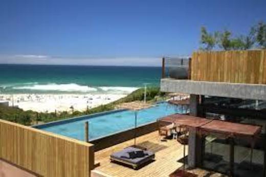 NOAH SURF HOUSE PORTUGAL - Updated 2020 Prices & Hostel ...