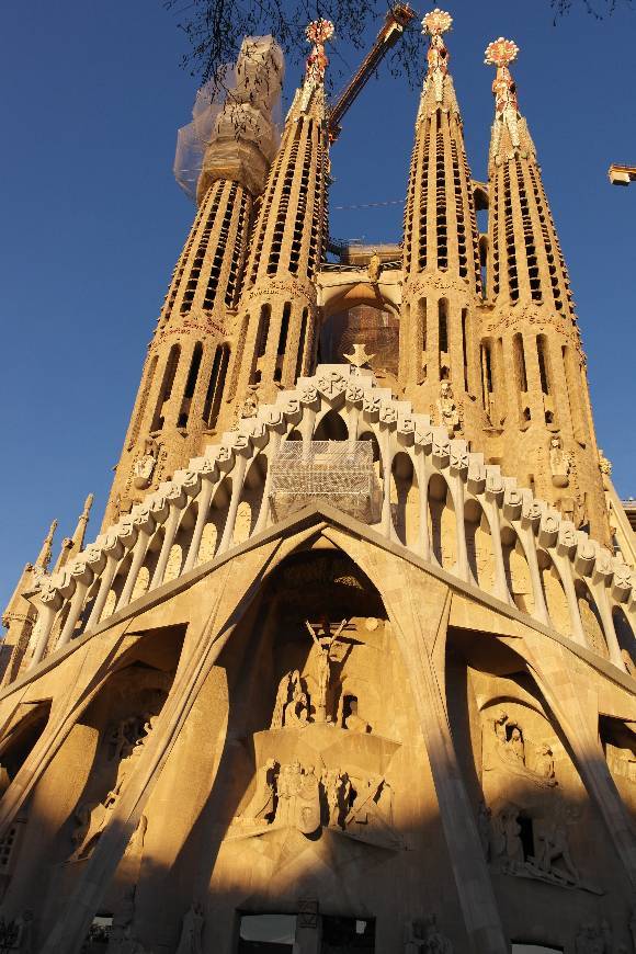 Lugar Basílica Sagrada Familia