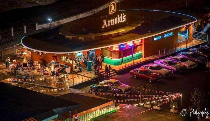 Arnold's Burgers