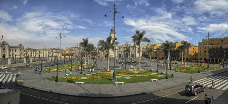 Lugar Plaza de Armas de Lima