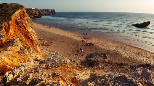 Praia do Tonel