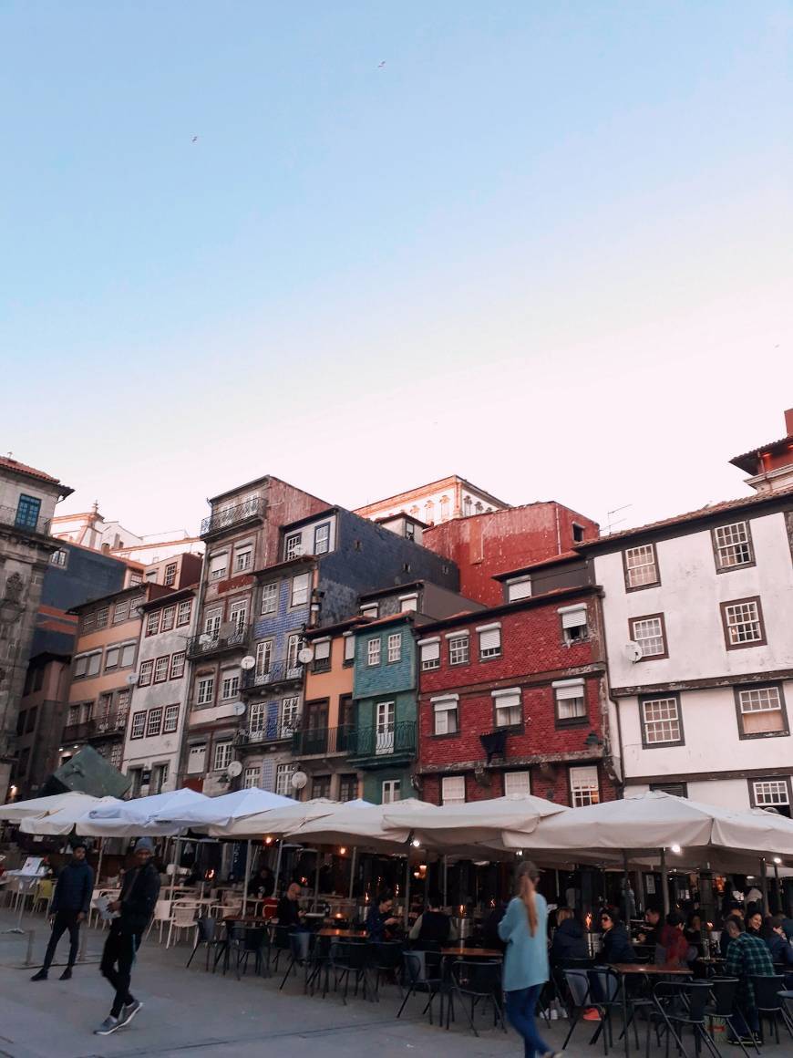 Place Praça Ribeira