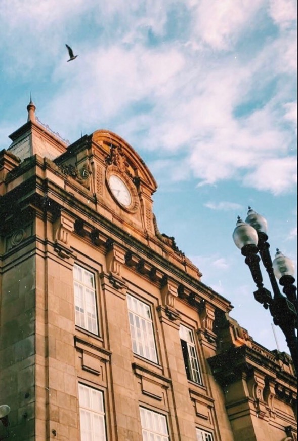 Place São Bento station