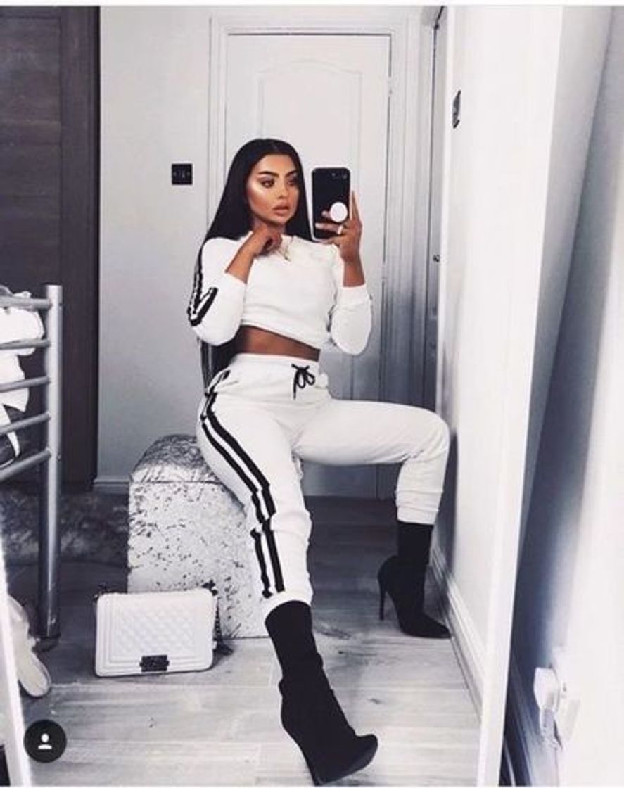 Looks 