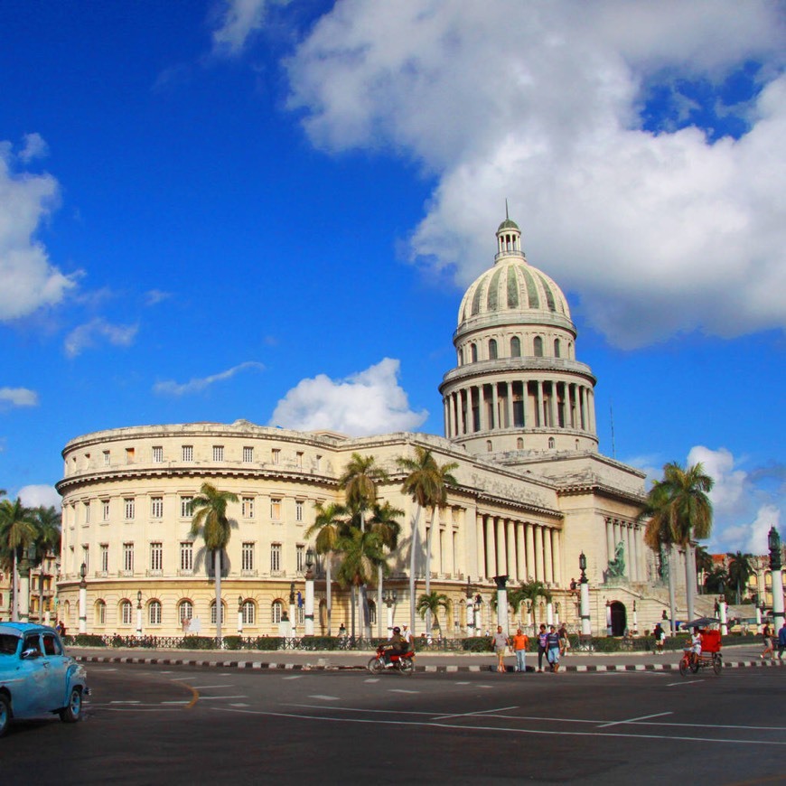 Place Capitolio Habana