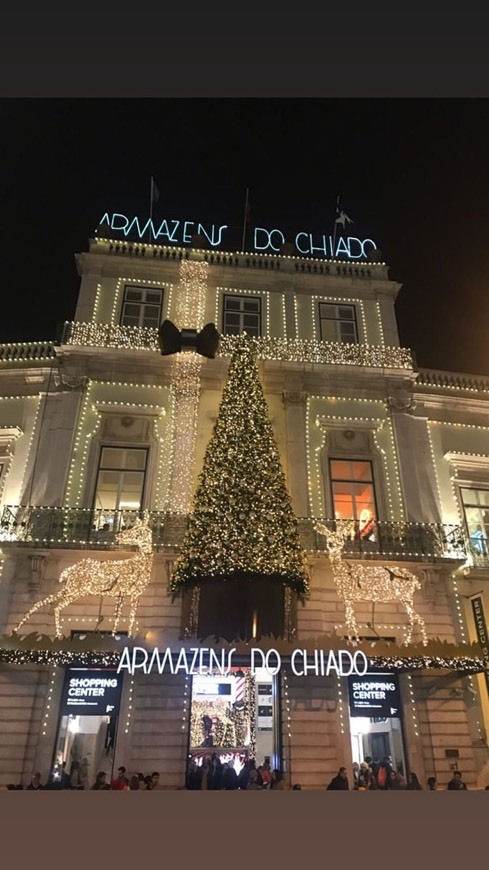 Lugar Armazéns do Chiado