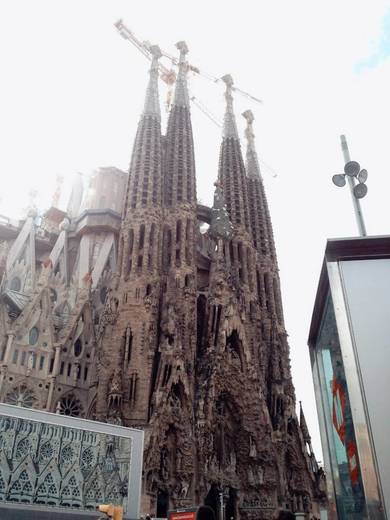 Basílica Sagrada Familia