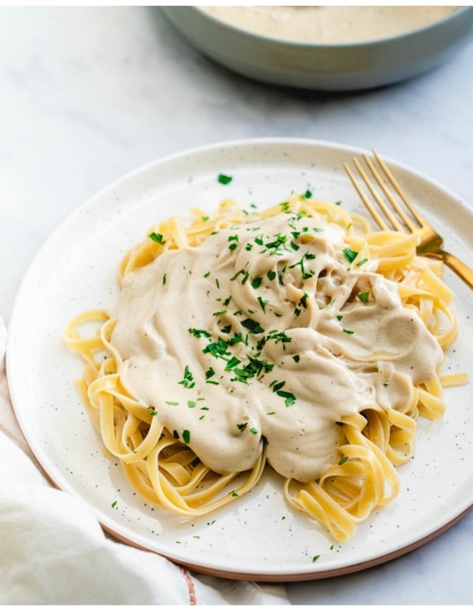 Moda Vegan Fettuccine Alfredo