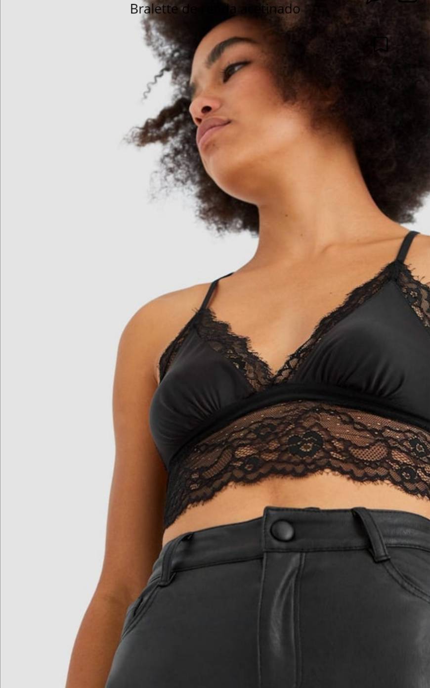 Product Bralette preto com renda